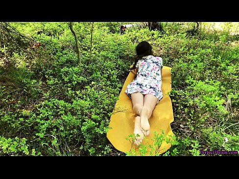 ❤️ په ټینډر کې اجنبی زما بلی مشت زنی کوي او په ځنګل کې په جوش سره ټوکې کوي ❤️❌  ❌